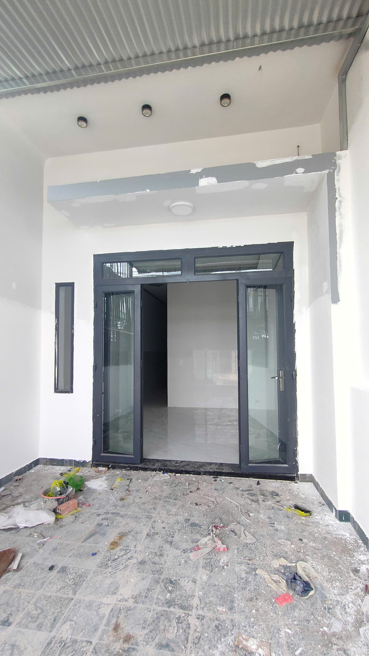 Nhà sổ riêng thổ cư gần cầu Bạch Đằng 2 , trả trước 300 nhận nhà
