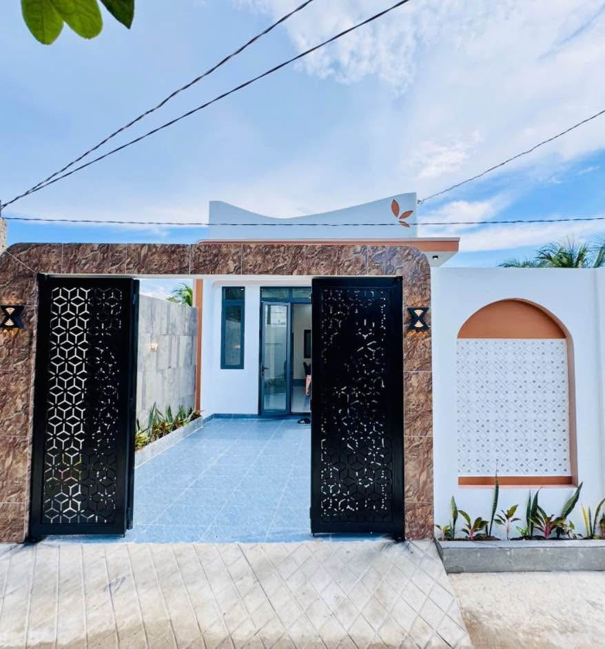 BÁN CĂN NHÀ CẤP 4 HÌNH CHỮ L MẪU HIỆN ĐẠI CHỈ 400 TRIỆU NHẬN NHÀ