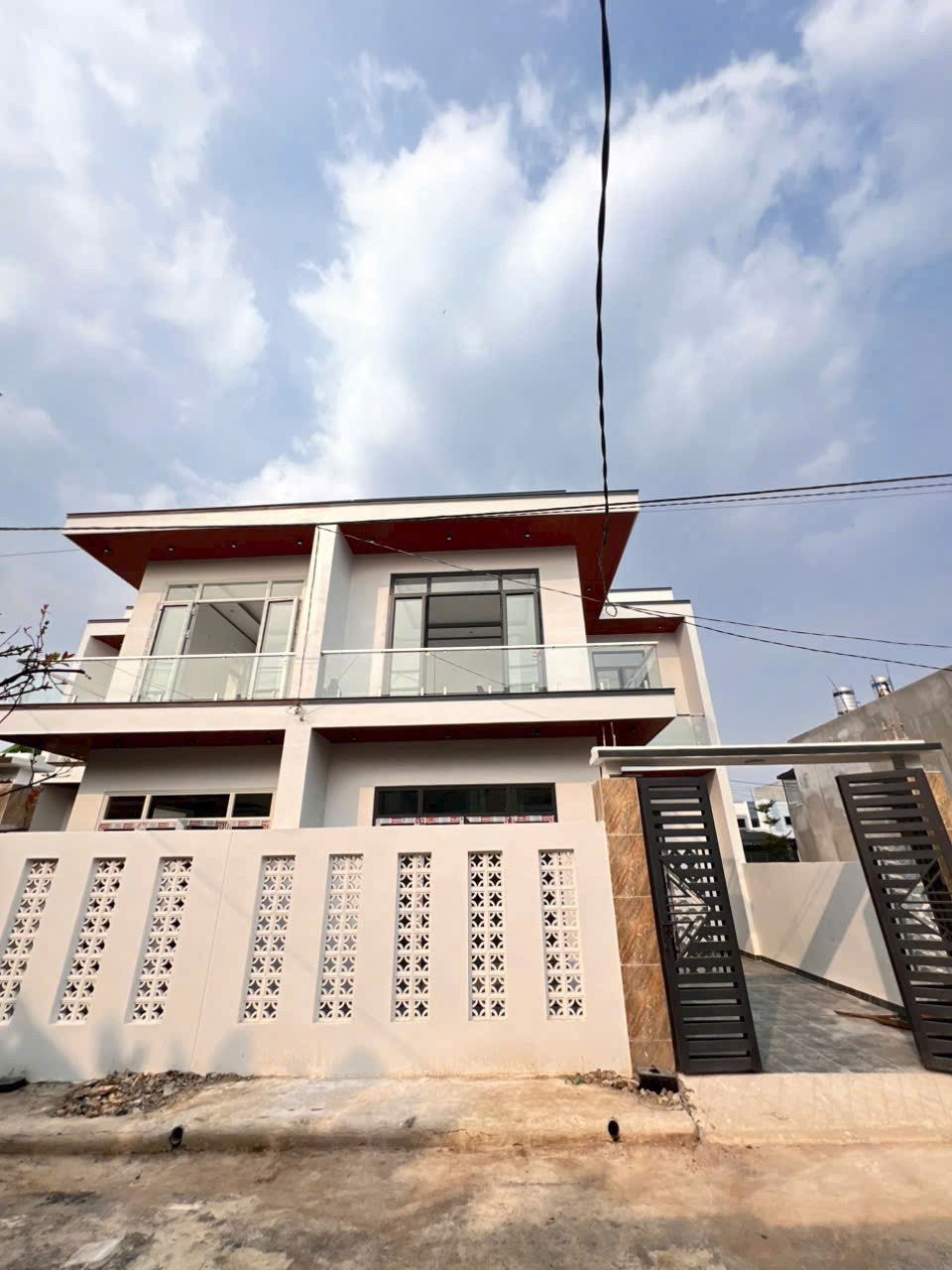 BIỆT THỰ MINI GẦN TRUNG TÂM BIÊN HÒA CHỈ 600 TRIỆU
