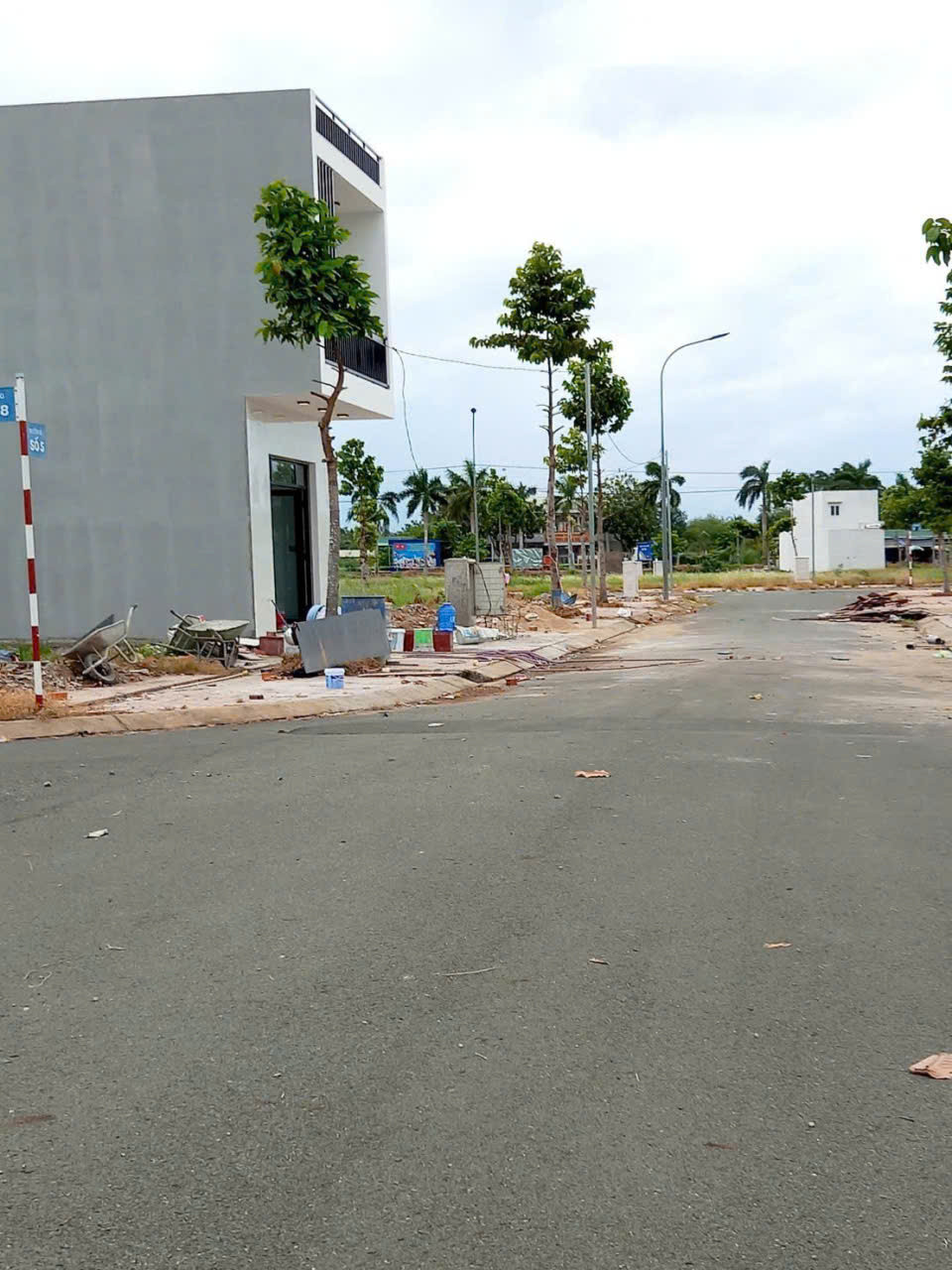 💥VỢ CHỒNG TÔI BÁN LÔ ĐẤT MẶT TIỀN GẦN CHỢ BÌNH CHÁNH
