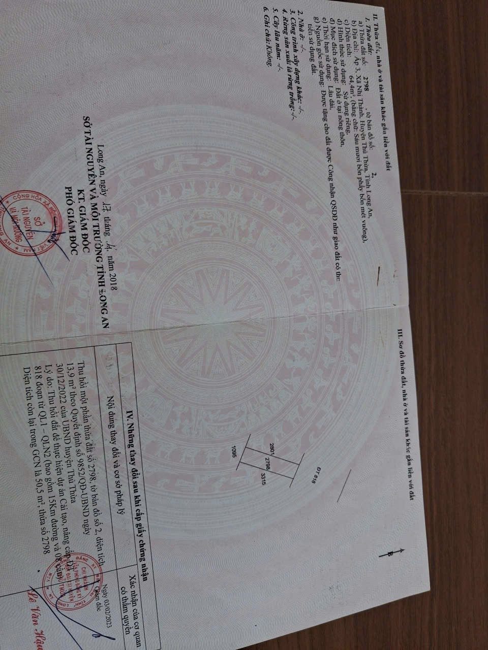 Cần bán gấp căn nhà cấp 4, diện tích nhỏ thích hợp ở kinh doanb