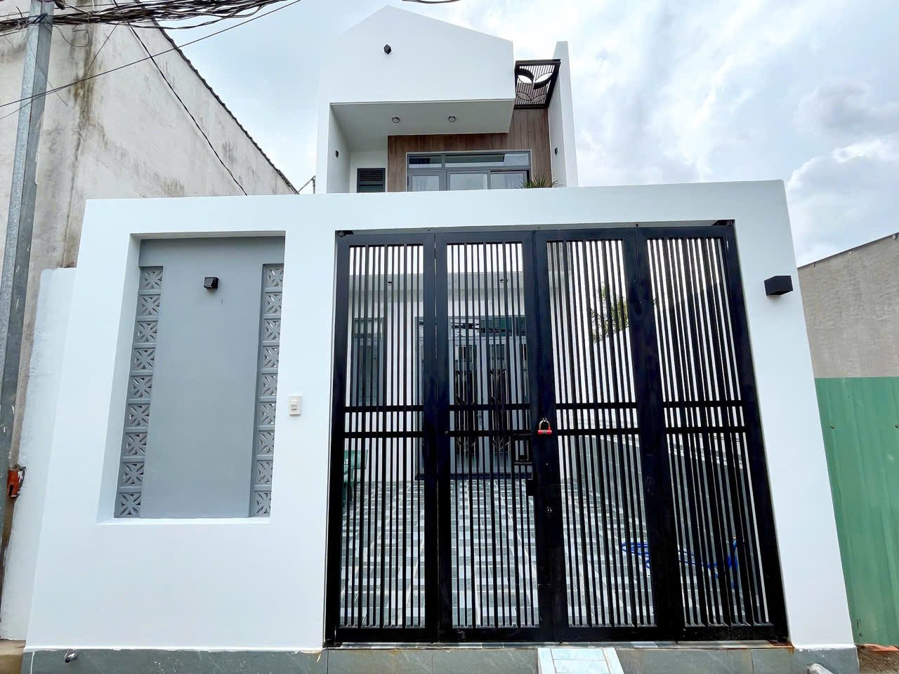 🏡 BÁN NHÀ PHỐ 90M2 - LONG HÒA, LONG AN - 2 TỶ 380 - SHR 🏡