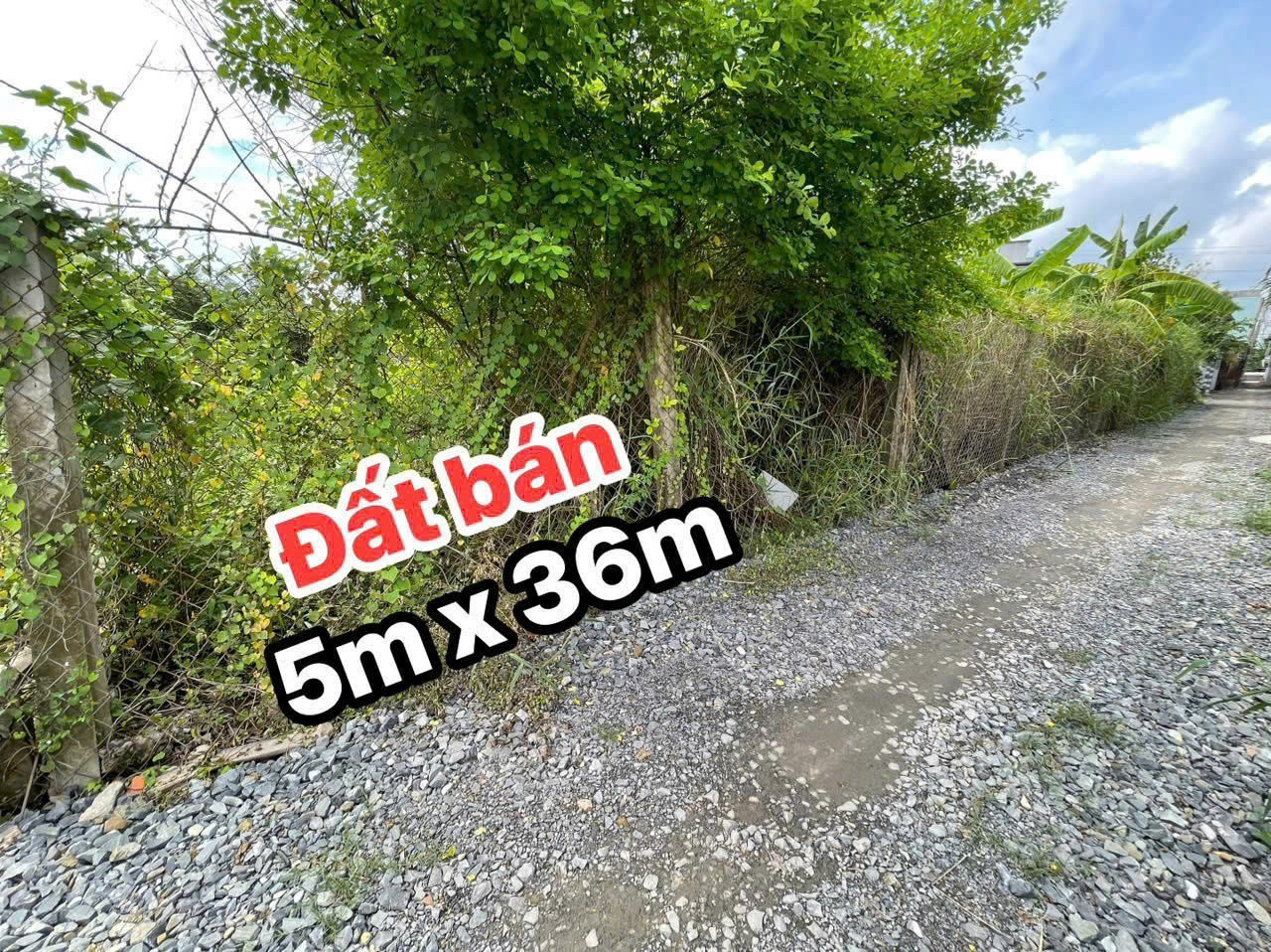MINH BẠCH 100% : 180 m2 full thổ . ngang 5 m .giá 1 tỷ 350