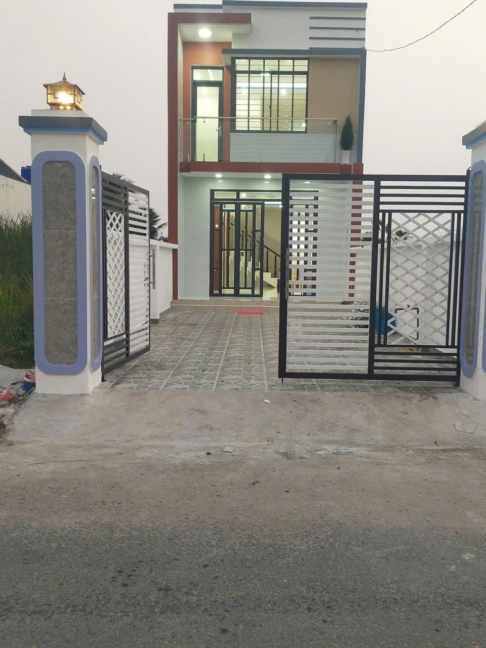 Nhà mới 2 tầng MT đường 7m xã Mỹ lệ - Cần Đước - Long An (Tây ninh mới) 4,5 x 25m