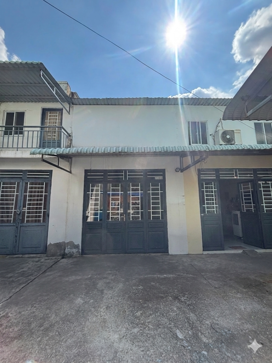 Nhà rẻ cần bán gấp có thương lượng nhẹ