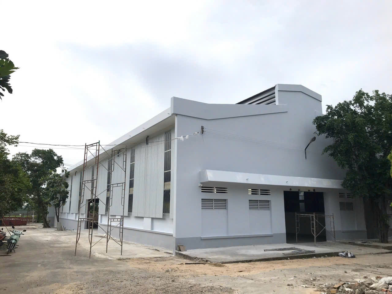 Bán xưởng 3 mặt tiền Dương Công Khi, 175 tỷ