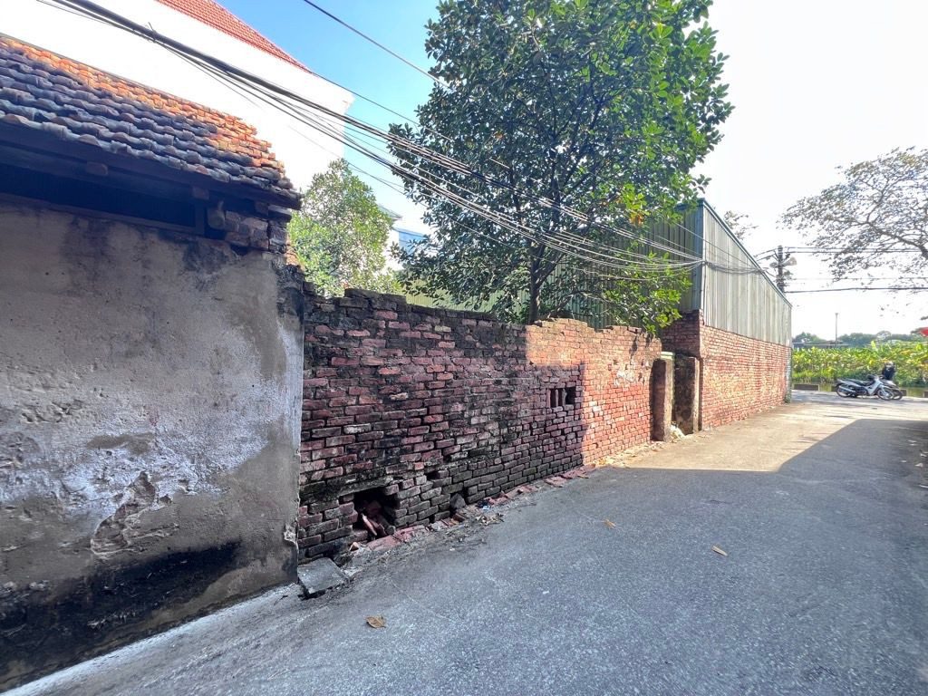CHỦ GIẢM TRÀO 500TR  CẦN BÁN GẤP 79M2 FULL THỔ CƯ XÃ PHÚ THỊ GIA LÂM CÒN 6,45TỶ CÓ THƯƠNG LƯỢNG CHO KHÁCH THIỆN TRÍ MUA