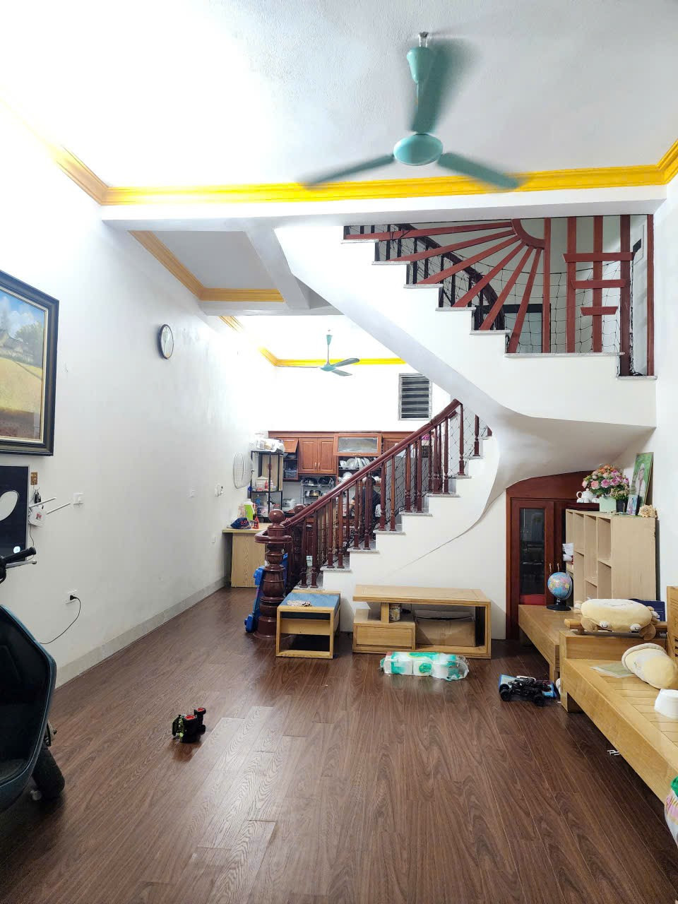 Bán nhà Dương Xá 53m2 3 tầng dân xây, full nội thất. Ngõ xe máy, 15m ra đường ô tô, gần bãi xe
