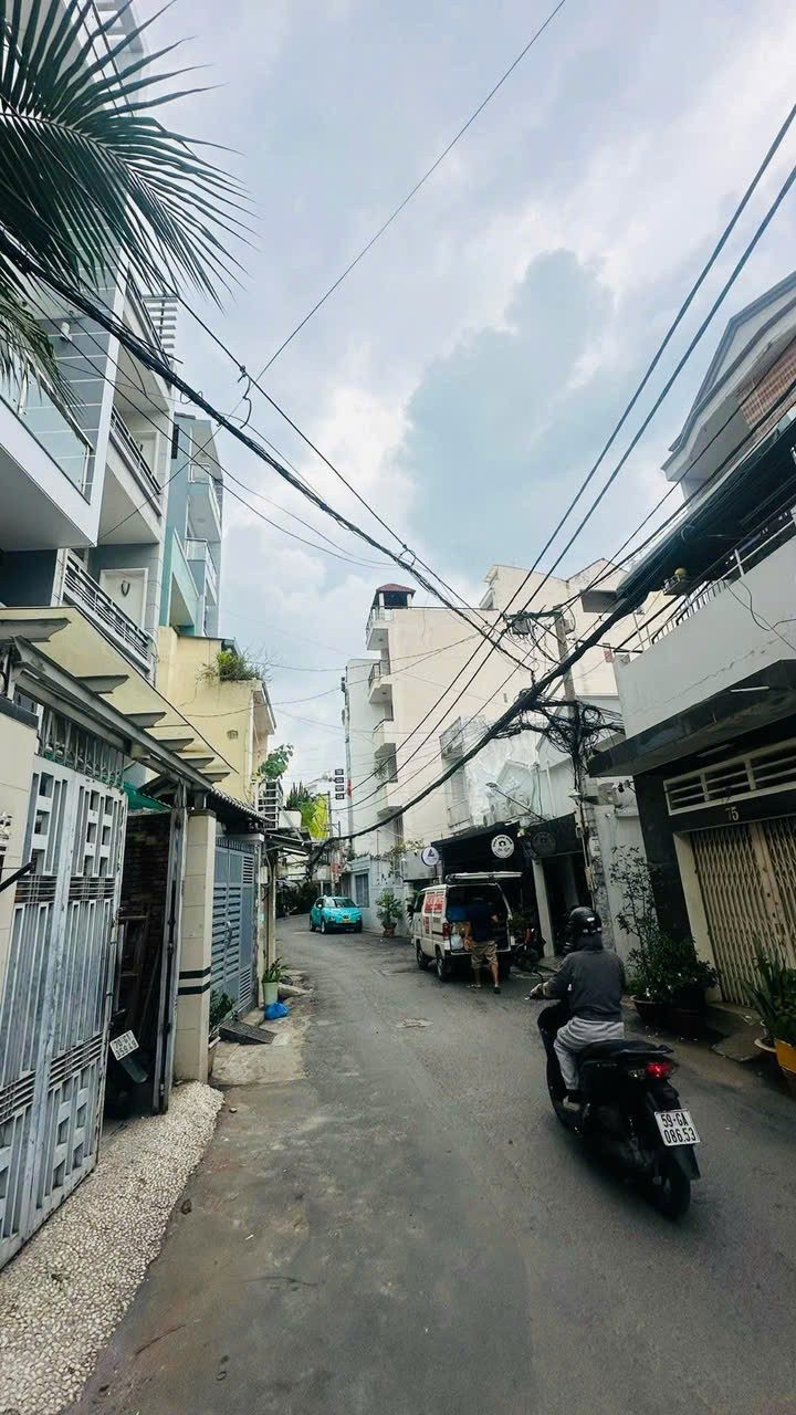🏡 NHÀ TRUNG TÂM PHÚ NHUẬN – SÁT HẺM XE HƠI – CHỈ HƠN 4 TỶ 🔥