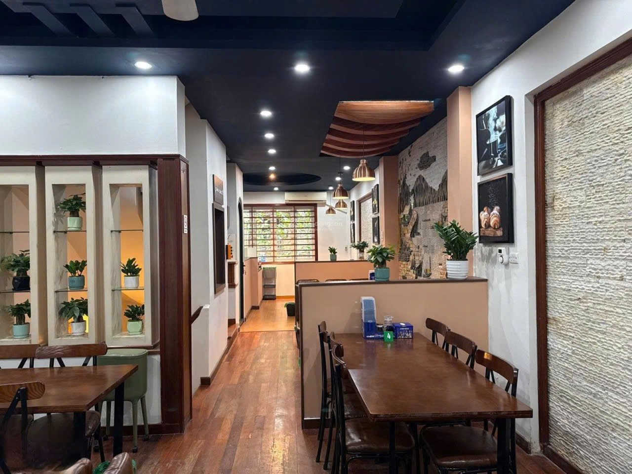 Cho Thuê Nhà Ngõ 76 Duy Tân - Cầu Giấy 60M² 5 Tầng 4 Phòng - Tầng 1,2 Thông Sàn Kinh Doanh - Trước Nhà Ô Tô Tránh - Giá Thuê 48tr