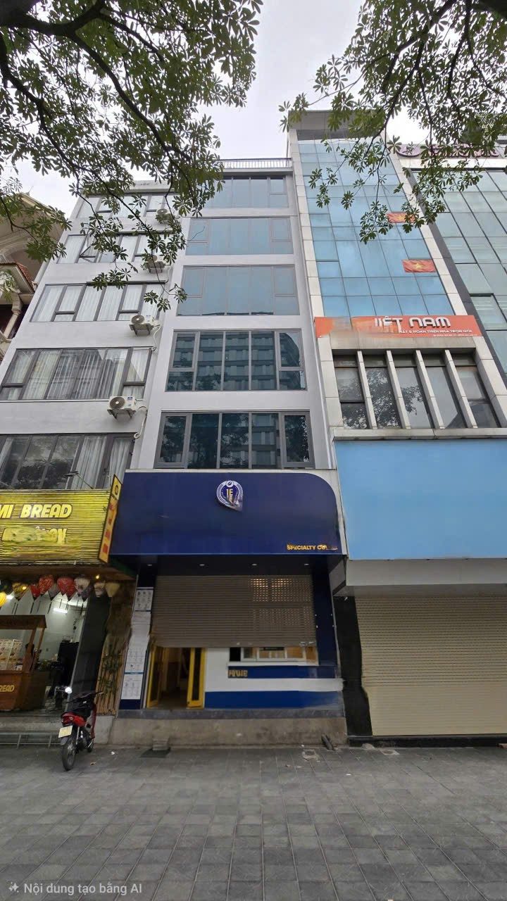 Cho Thuê Nhà Mặt Phố Duy Tân - Cầu Giấy 70 M² 3 Tầng Thang Máy - Kinh Doanh - Giá Thuê 71tr