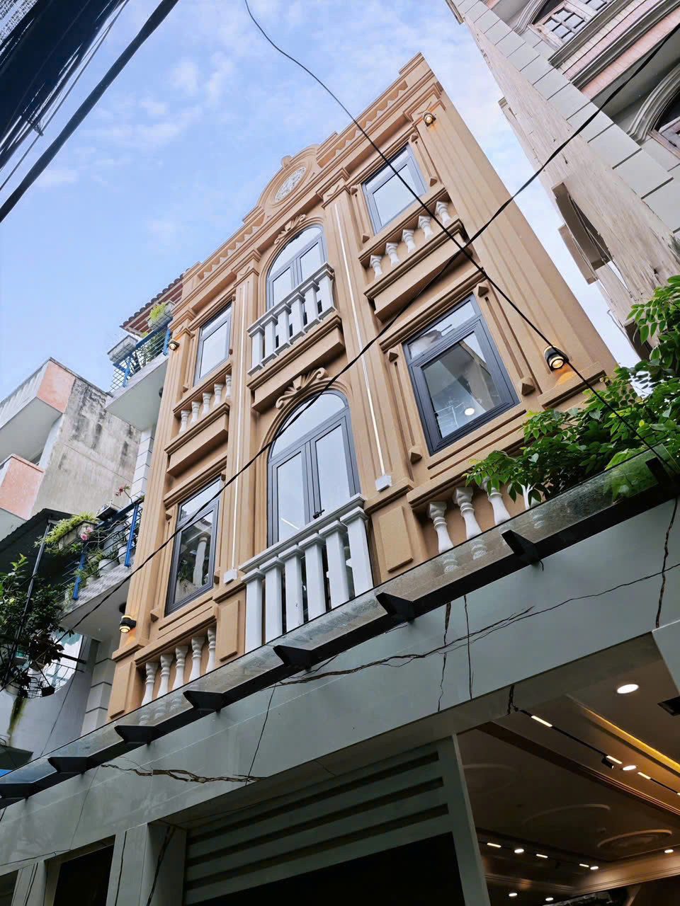 CĂN HỘ DỊCH VỤ DÒNG TIỀN ~69 TRIỆU/THÁNG TRUNG TÂM PHÚ NHUẬN