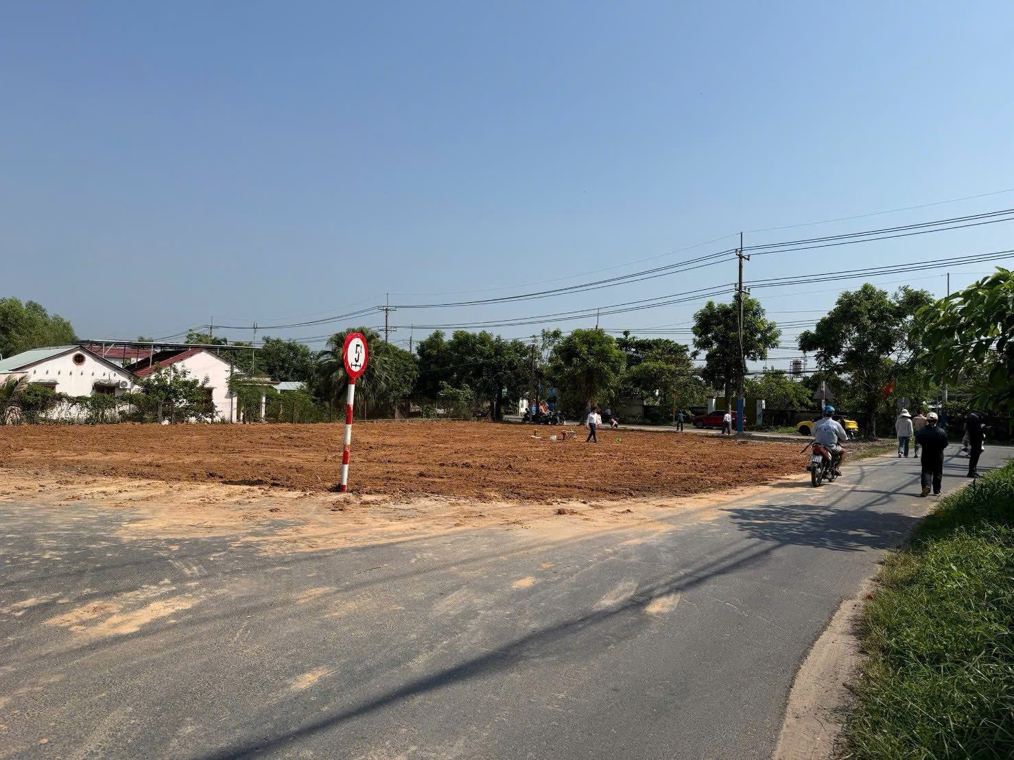 🌿 ĐẤT XÀO HCM – 1500M² – 520TR – LIỀN KỀ KCN 🏭 – DÂN CƯ ĐÔNG