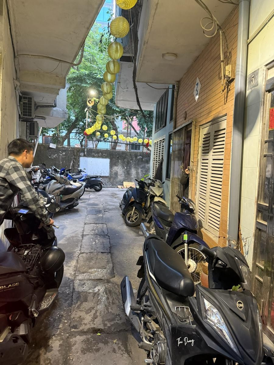 Bán đất Giang Văn Minh 39m² full thổ cư ngang 9.8m giá 10.2 tỷ tại Đường Giang Văn Minh Phường Giảng Võ (MUA/BÁN BĐS nhắn tin Zalo 0862299066)