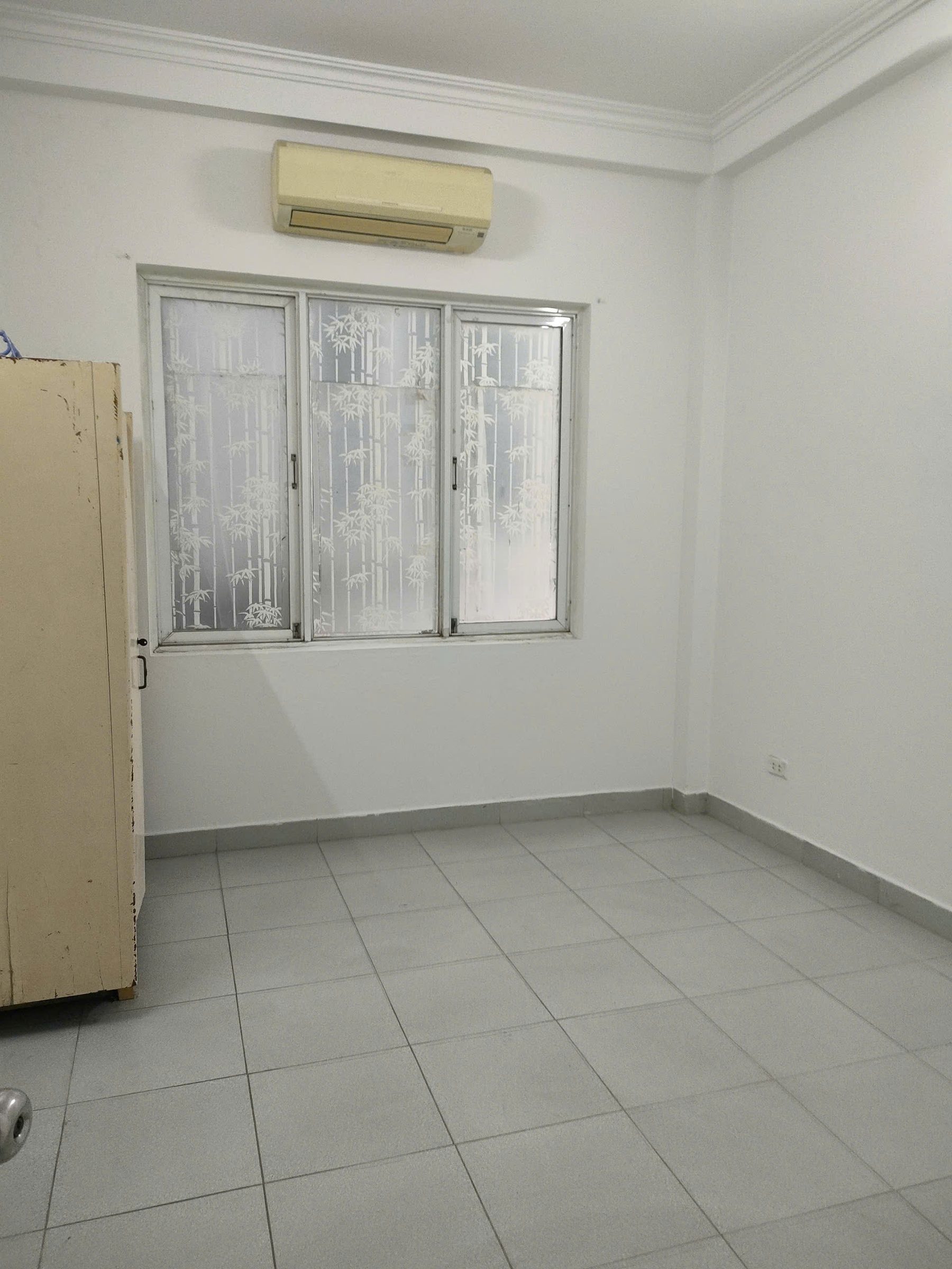 Bán gấp giá rẻ Giảng Võ 39m, 3 tầng, mặt tiền 3m, 7.5  tỷ Ba Đình.