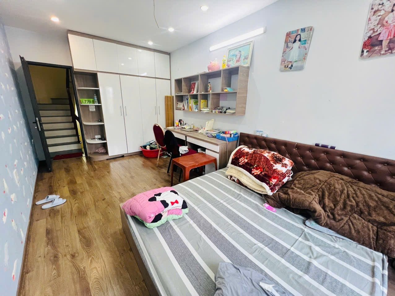 Bán nhà ngõ 141 giáp nhị không vướng quy hoạch