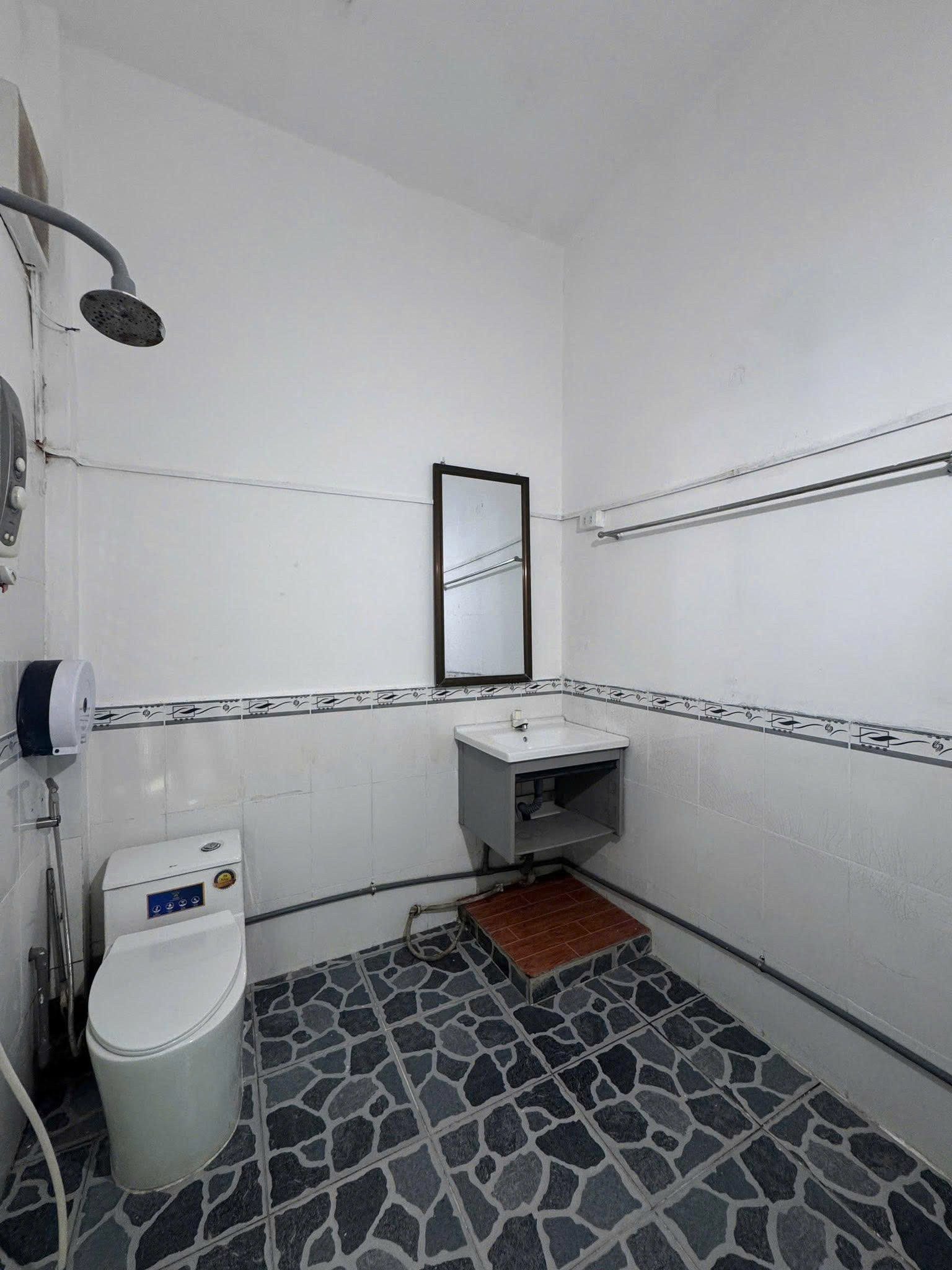 BÁN GẤP TRONG THÁNG 6 GIÁ 1TY095TRIEU BÁN CĂN C4 TÂN PHÚ TRUNG, CỦ CHI 172m2 - SỔ SẴN