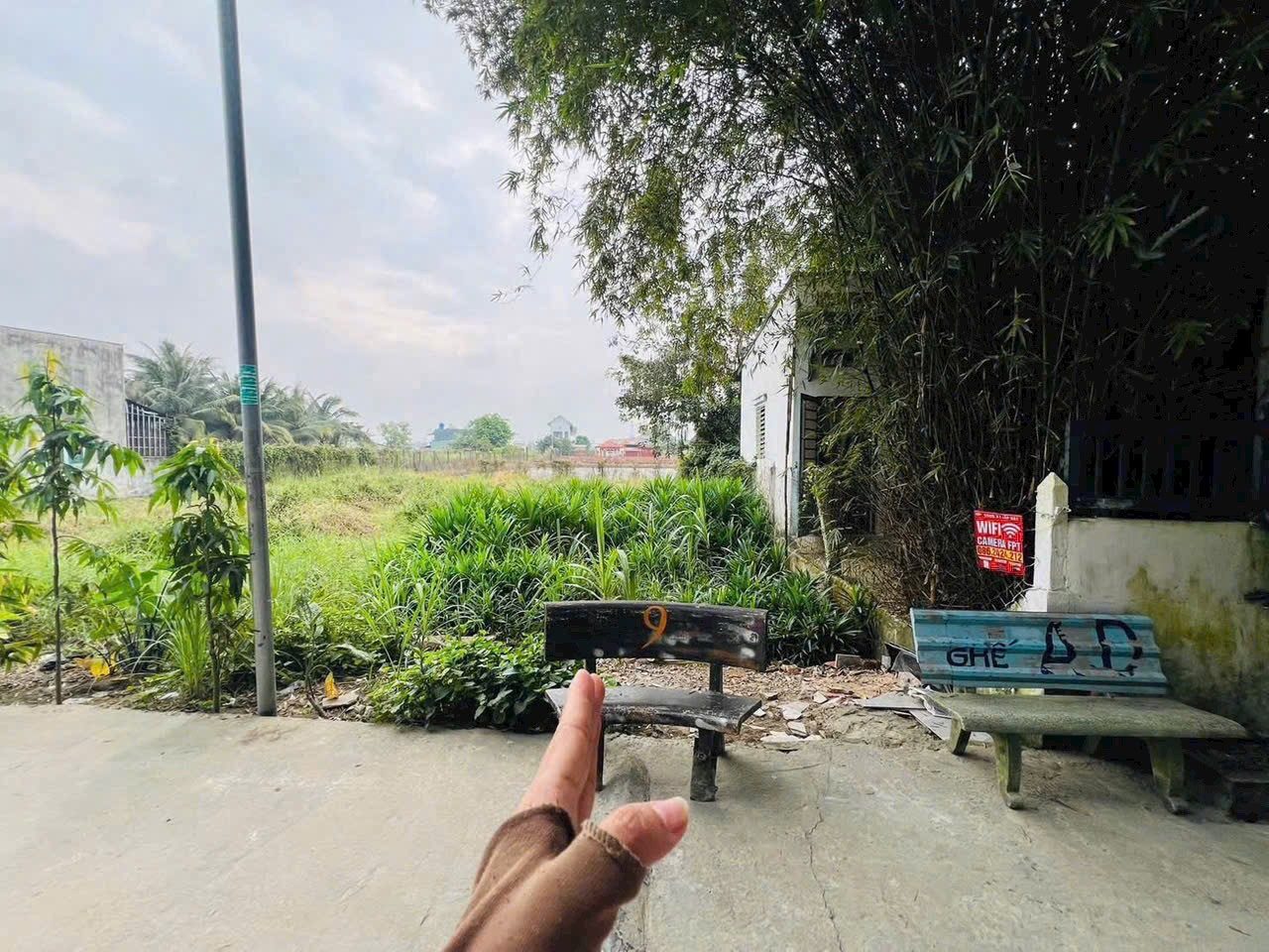Đất ngộp giá rẻ đường bê tông, gần gò hưu 150m2 giá 1 tỷ 390