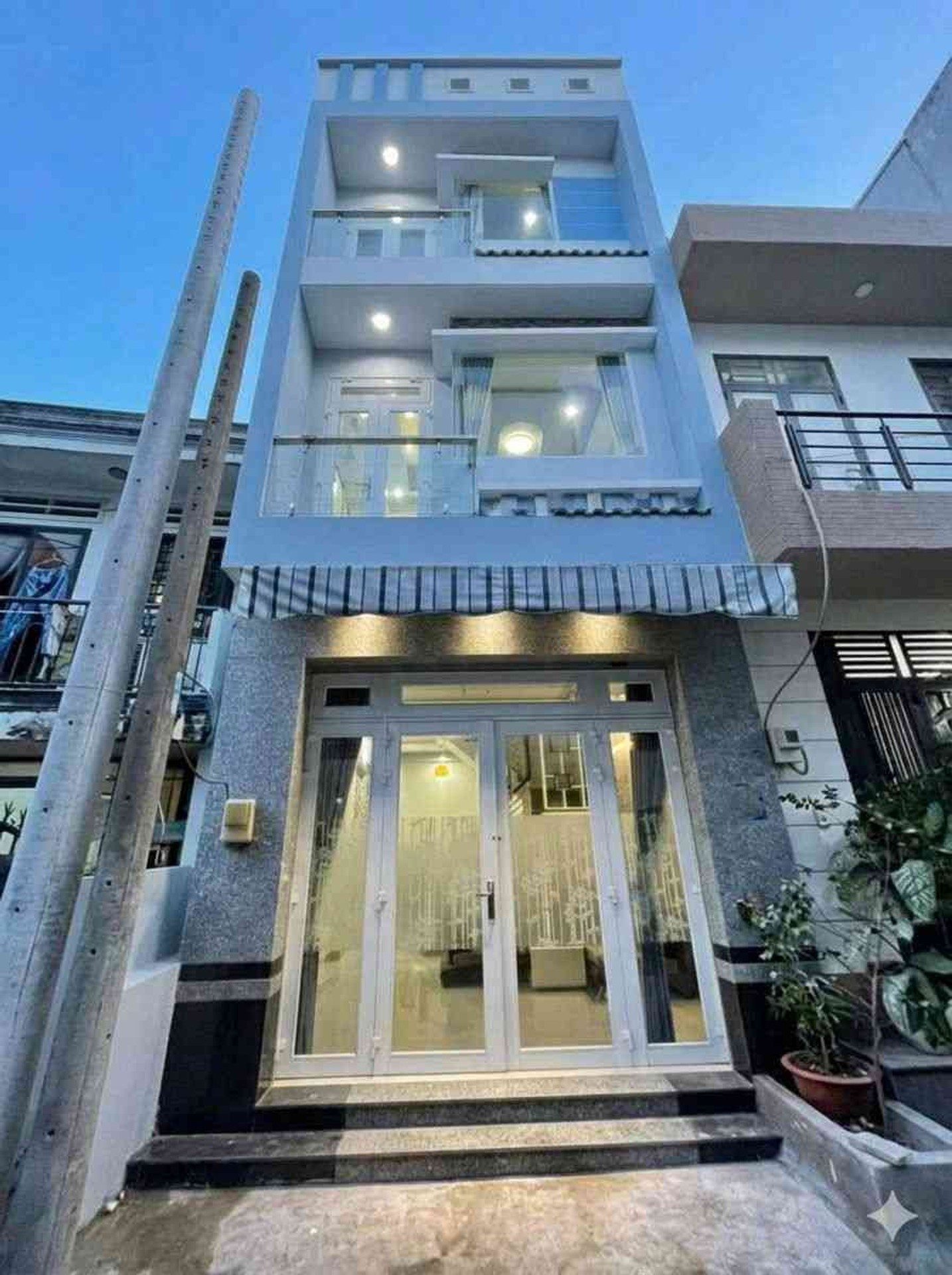 Bán Nhà riêng 44m2  -  giá 6.2 tỷ tại Đường Gò Xoài Phường Bình Hưng Hòa Quận Bình Tân TP. Hồ Chí Minh