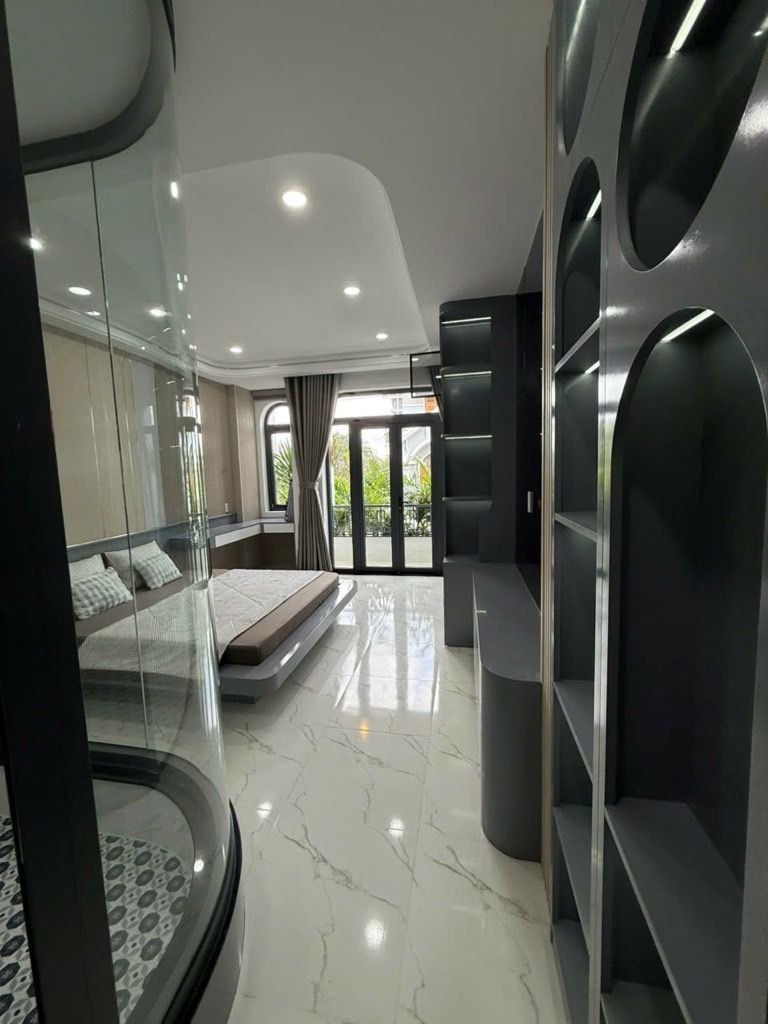Bán nhà hẻm 390 Hà Huy Giáp An Phú Đông Quận 12 giá 8 tỷ nhỉnh – 5 tầng thang máy, gara ô tô
