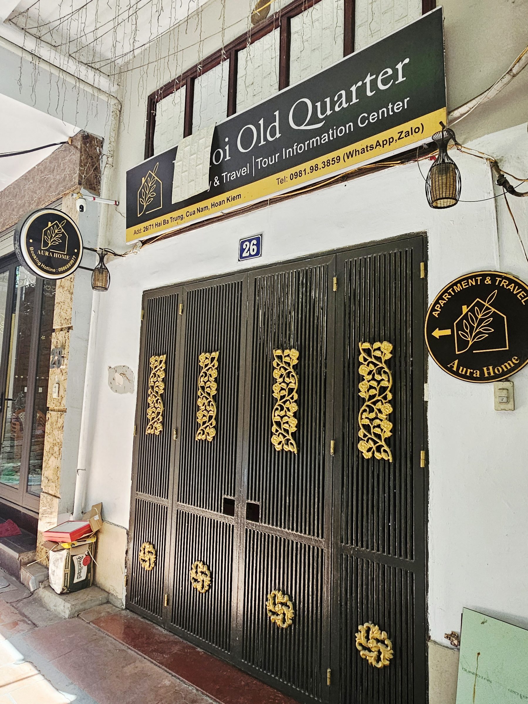 Nhà trong ngõ 71 phố Hai Bà Trưng – P. Cửa Nam – TP Hà nội ( đang làm dịch vụ home stay)
Nhà 4 tầng rưỡi , mặt tiền 4 mét . Tầng 1 là 43 M2 , từ tầng 2 đến tầng 4 là 50M2, tầng lửng 20M2