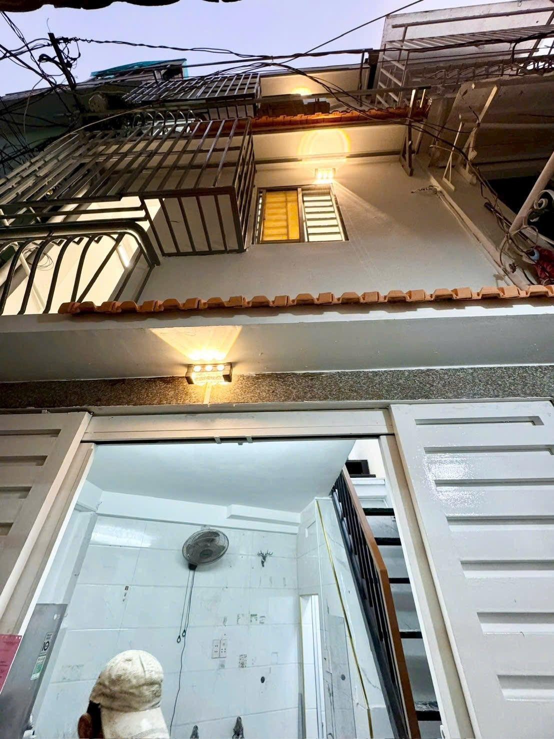 BÁN NHANH NHÀ TRUNG TÂM Q1 - CHỢ TÂN ĐỊNH -HAI BÀ TRƯNG- VÕ THỊ SÁU