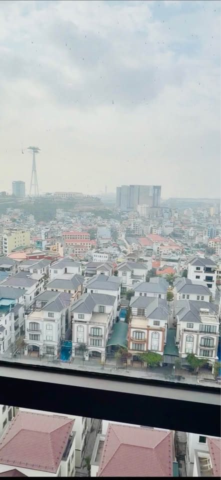Chính chủ bán Căn hộ 1PN 48m2 View Biển tại toà khách sạn chung cư Beverly Hills, Bãi Cháy, Hạ Long.