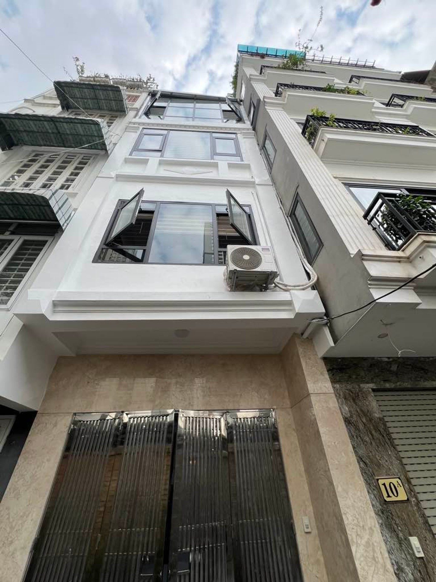 Bán Nhà riêng 66m2 x 4 tầng mặt ngõ oto đỗ cửa sát vin Hàm Nghi , Mỹ Đình , Kinh doanh văn phòng