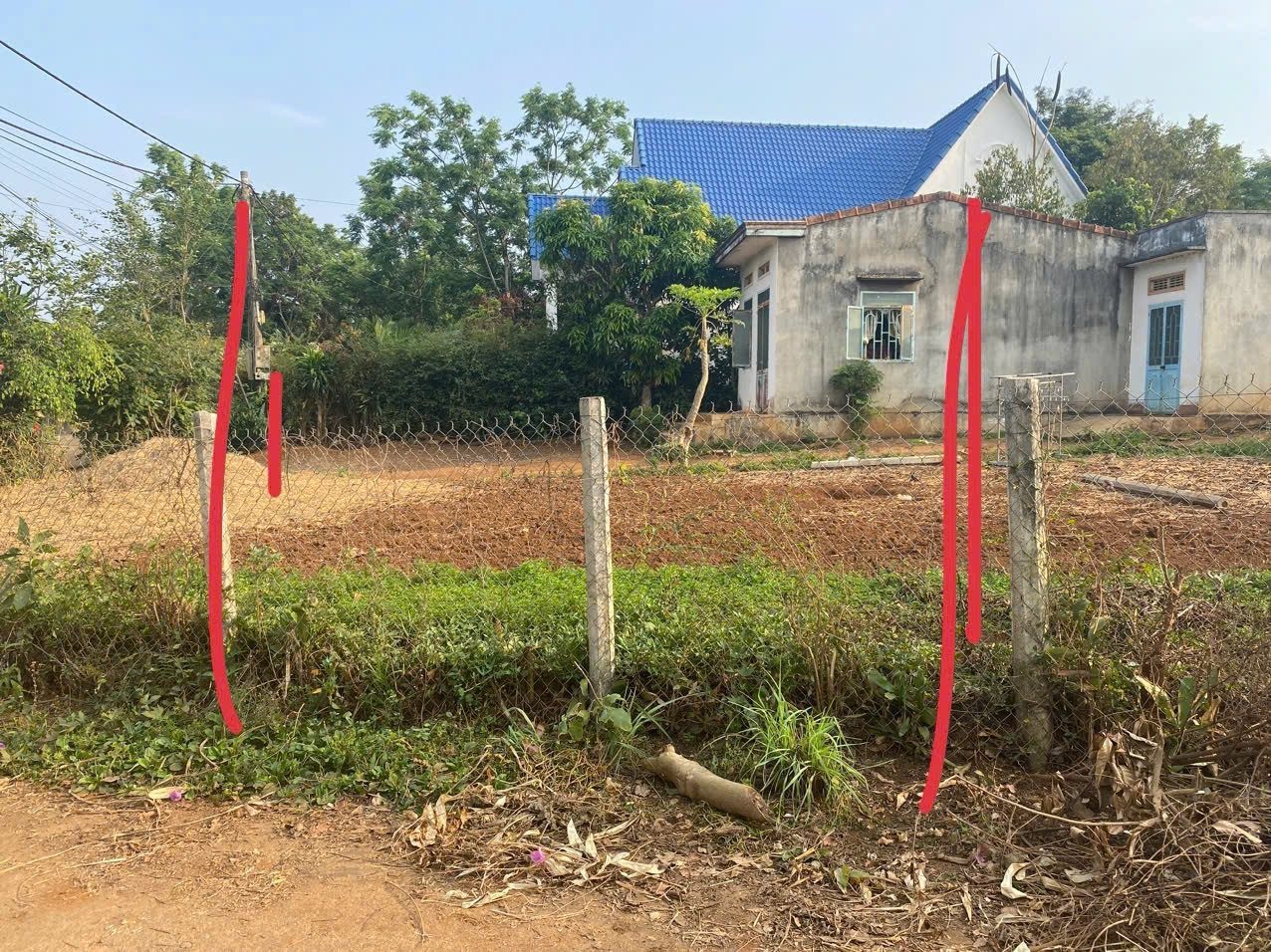 Đất hẻm Hàm Nghi