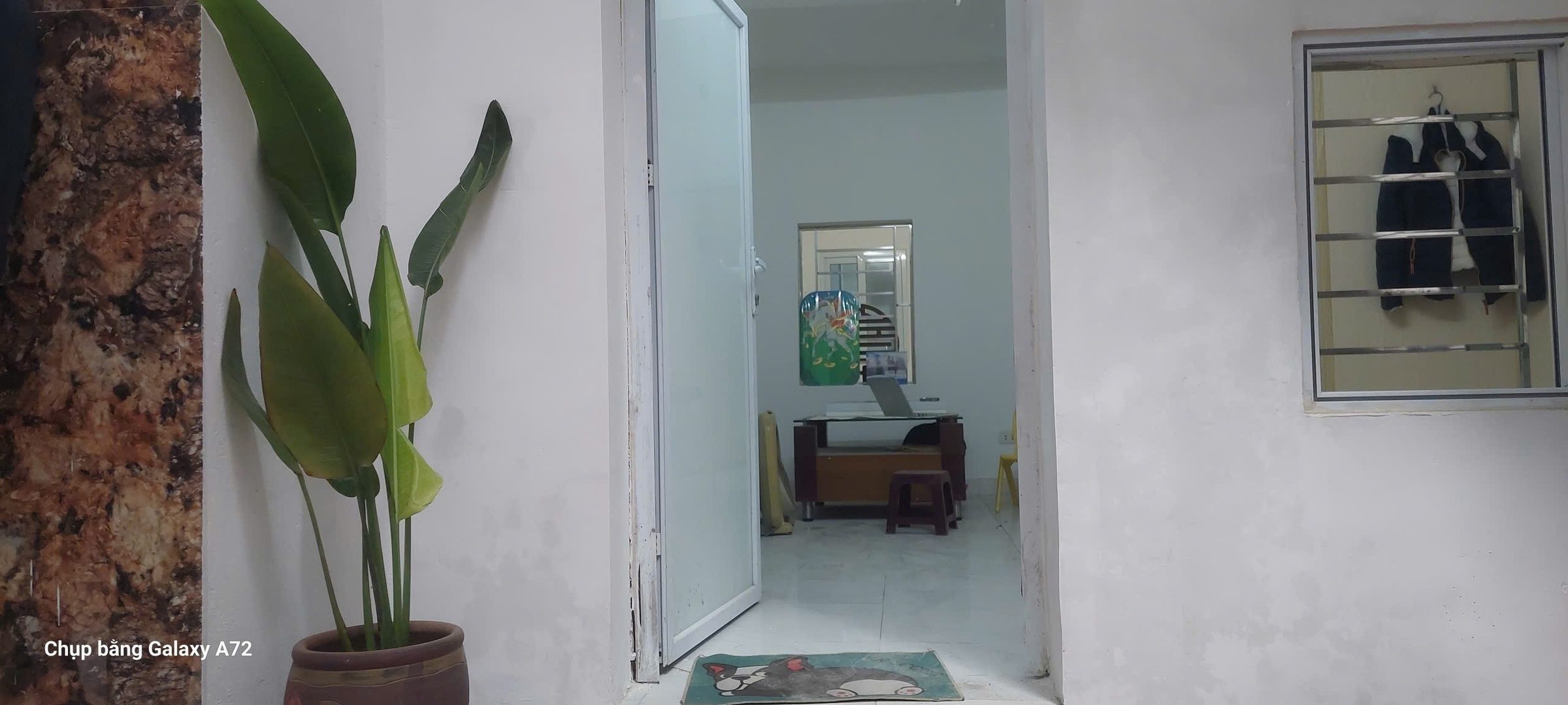 Cho Thuê Nhà Ngõ 46 Hào Nam - Đống Đa 45M² 2,5 Tầng 2 Ngủ - 2 Khách -- Khu Vực An Sinh Tốt - Giá Thuê 11tr