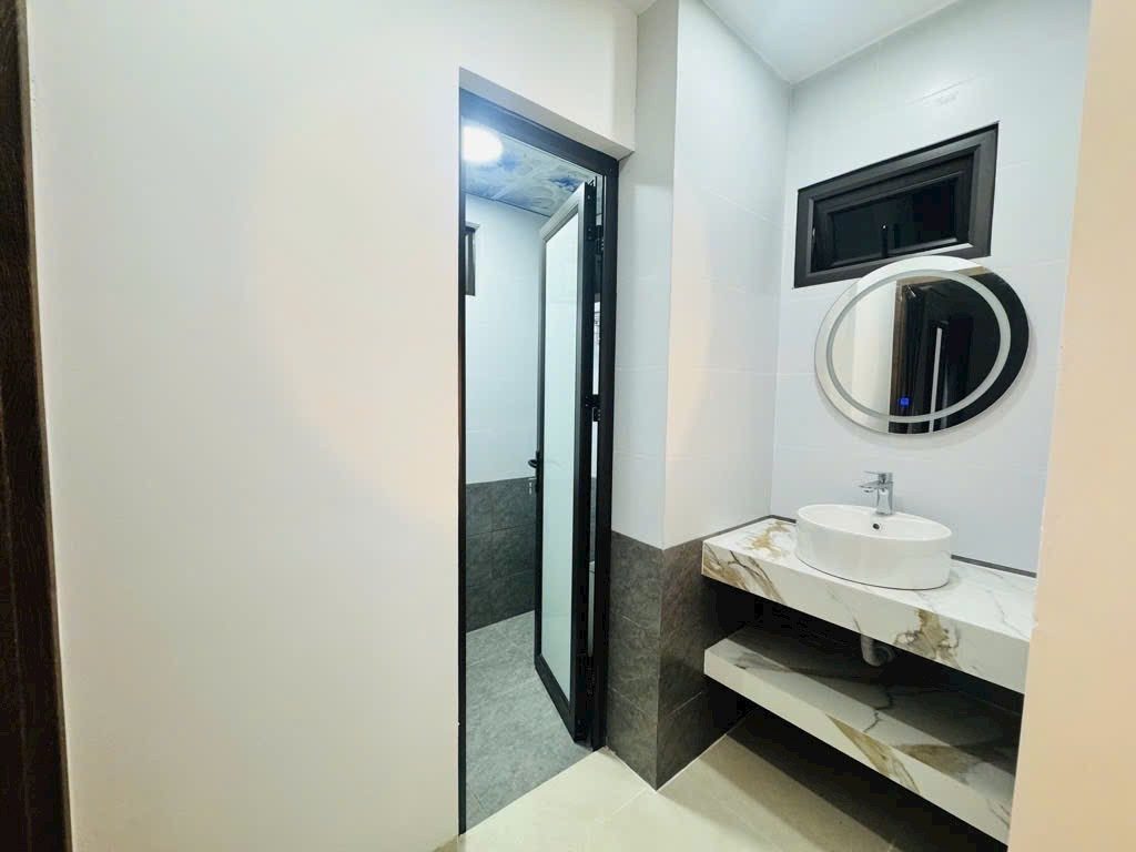 Bán nhà 38m² full thổ cư ngang 4m giá 7.5 tỷ tại Đường Hậu Ái Xã Sơn Đồng