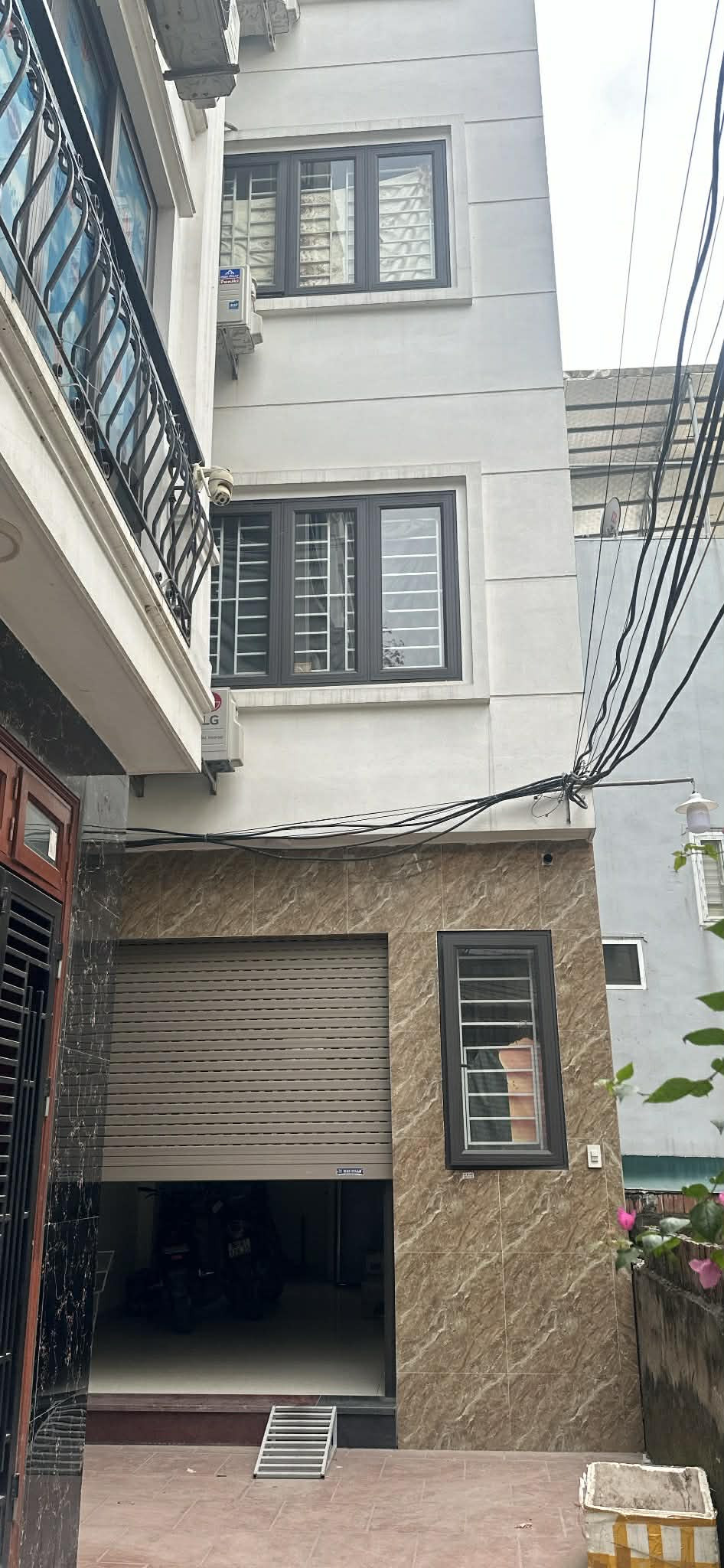 Chính chủ cần bán gấp nhà ngõ 62 Hậu Ái