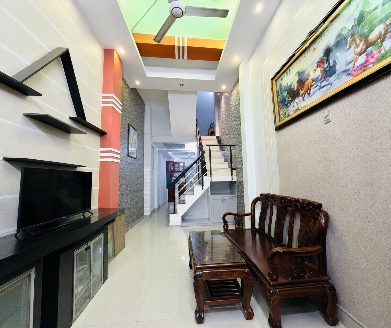 Ngay Vòng Xoay Phú Lâm Q6,DT 56 M2,Nhỉnh 5.