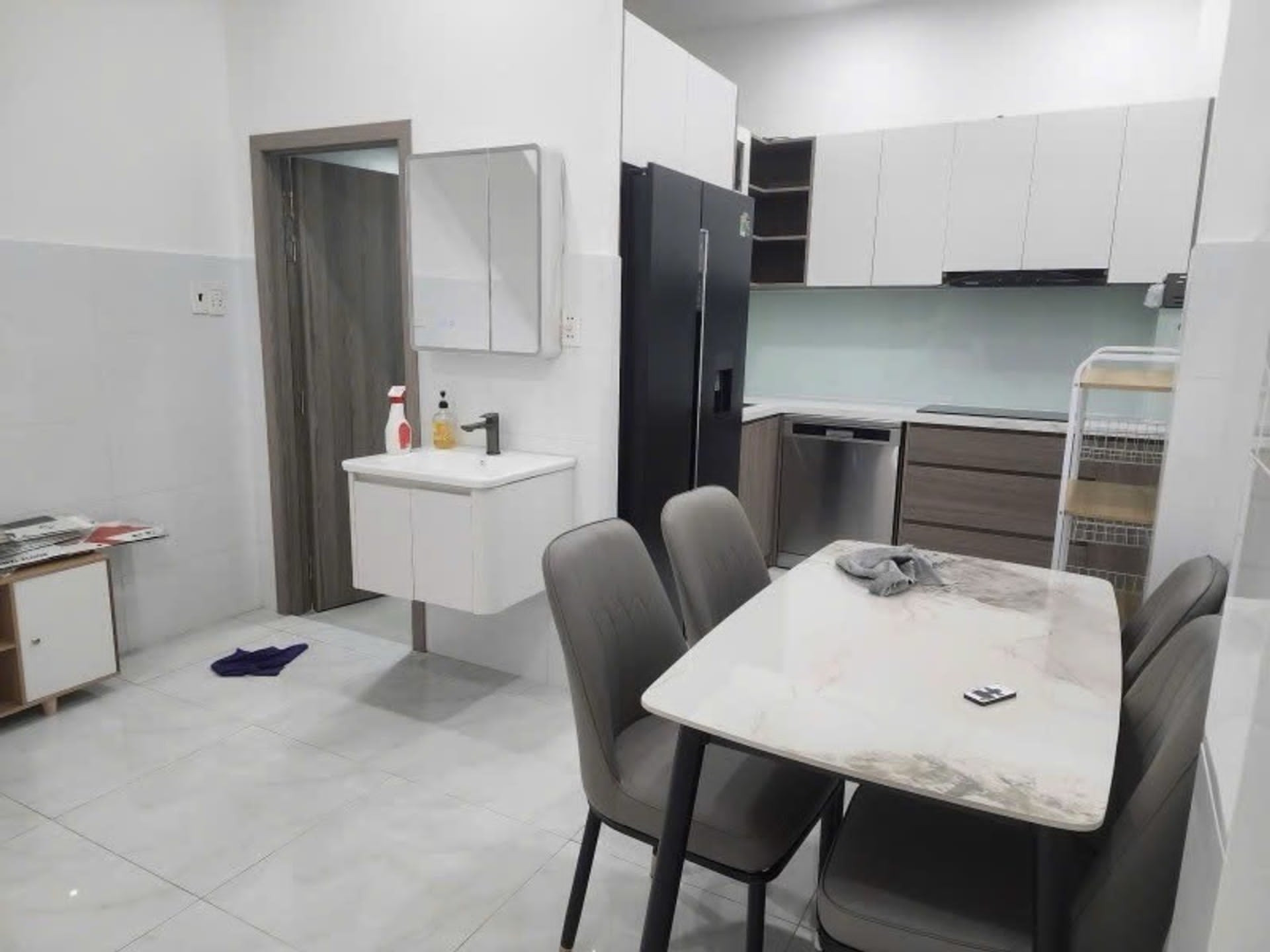 CHỈ 3.2 TỶ - NHÀ TRỆT LẦU HẺM XE HƠI TRUNG TÂM PHƯỚC LONG A