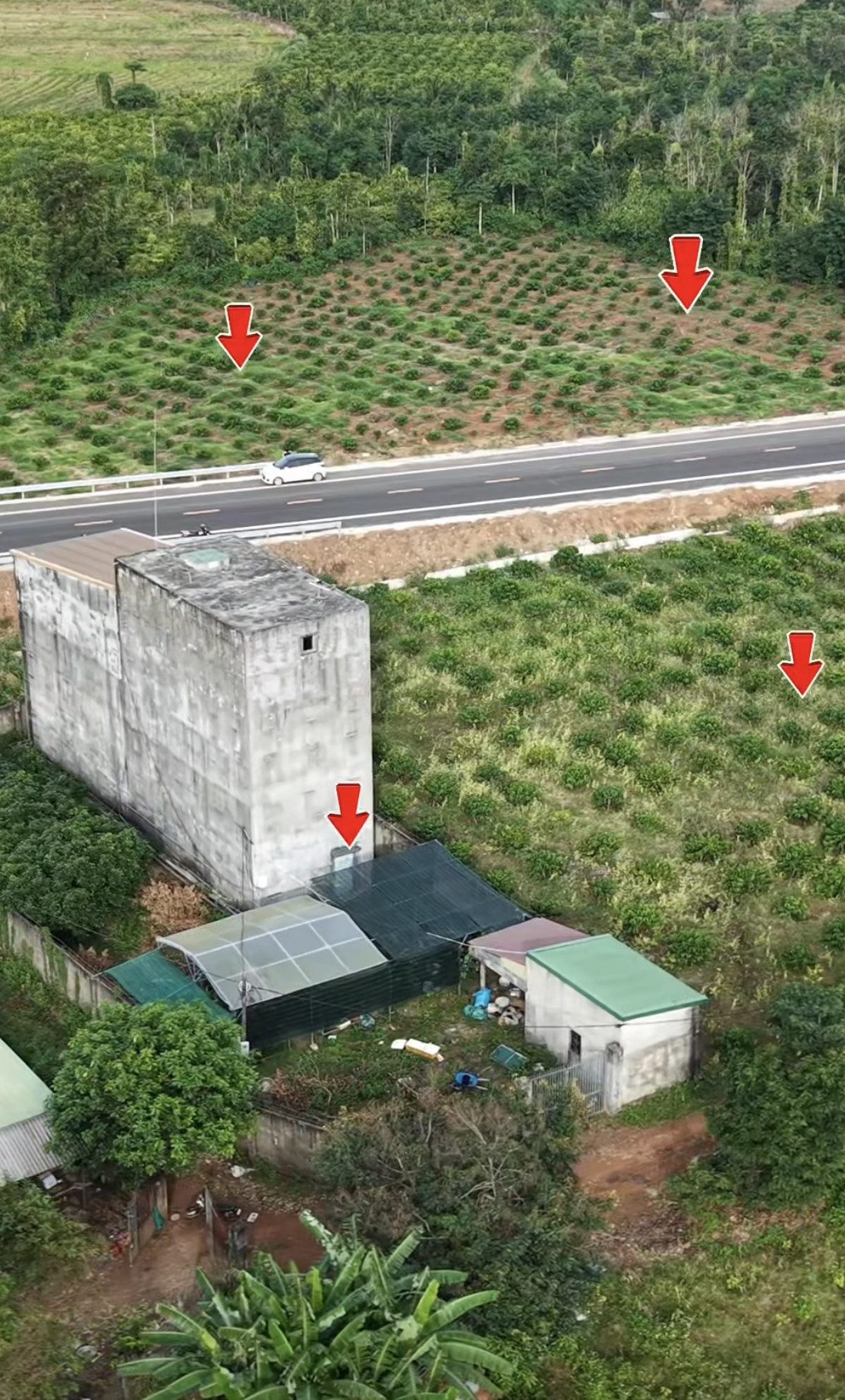200m Mặt tiền đường Tránh Đông tổng 7 sào3 , có dòng tiền nhà yến khai thác 300tr/năm BÁN 10tỷ500tr