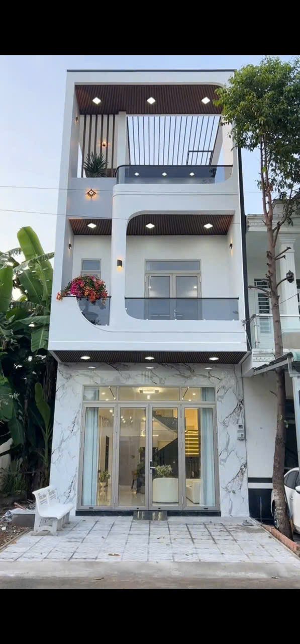 👉 NHÀ 1 TRỆT 2 LẦU DTSD 200m2 TP. THỦ DẦU MỘT, NHÀ MỚI XÂY - SỔ SẴN