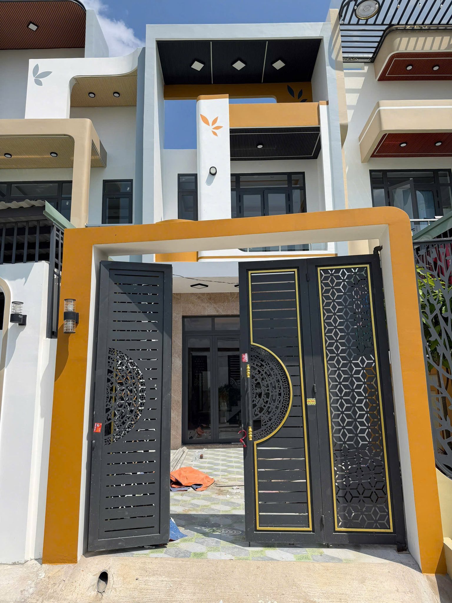 Nhà 1 Lầu 3PN 3WC Thiết Kế Hiện Đại - Thủ Dầu Một - Bình Dương