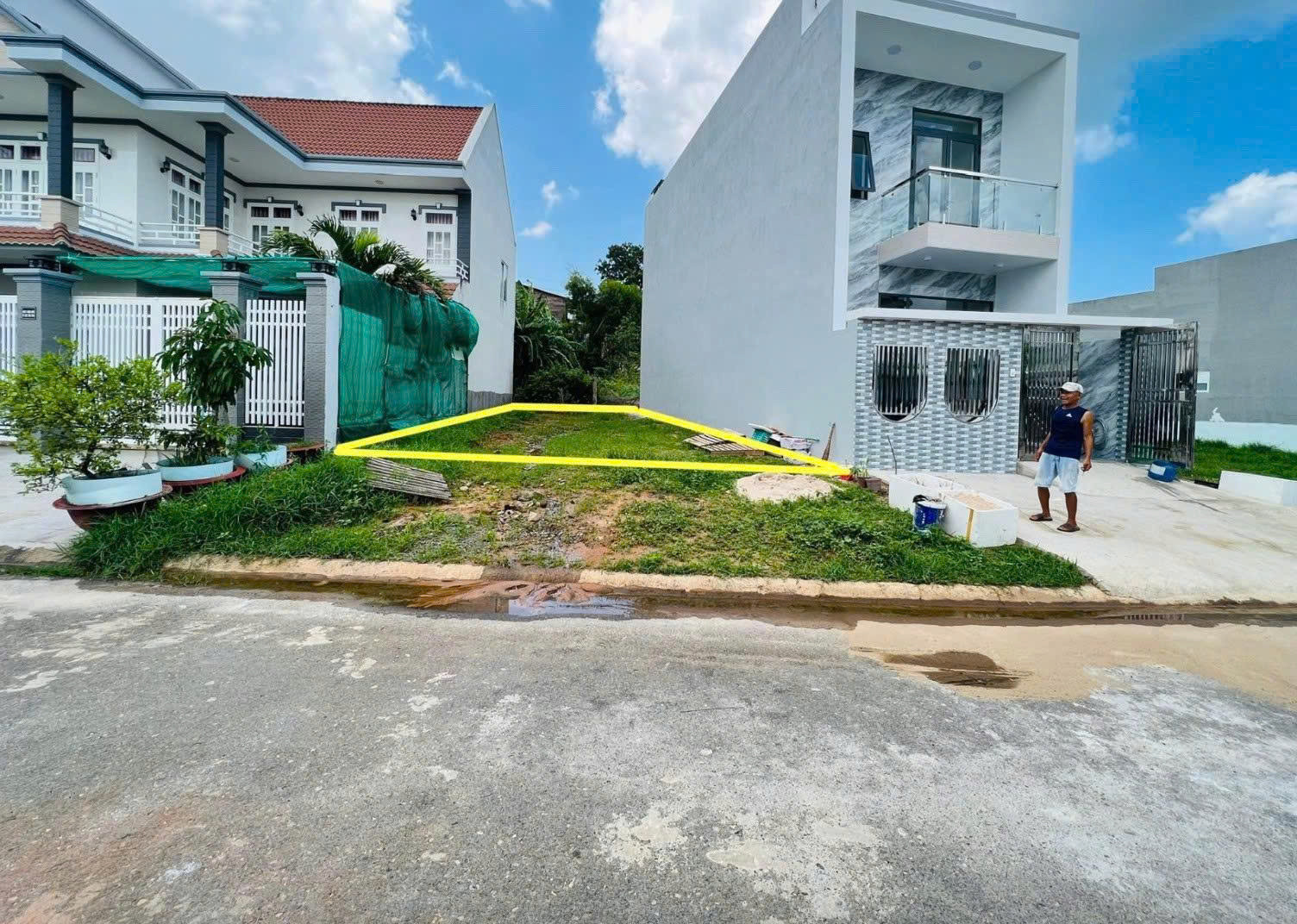 CẦN BÁN GẤP LÔ ĐẤT 2 MT ĐƯỜNG HỒ VĂN CỐNG, TIỆN ÍCH XUNG QUANH ĐẦY ĐỦ, GIÁ 1 TỶ 9