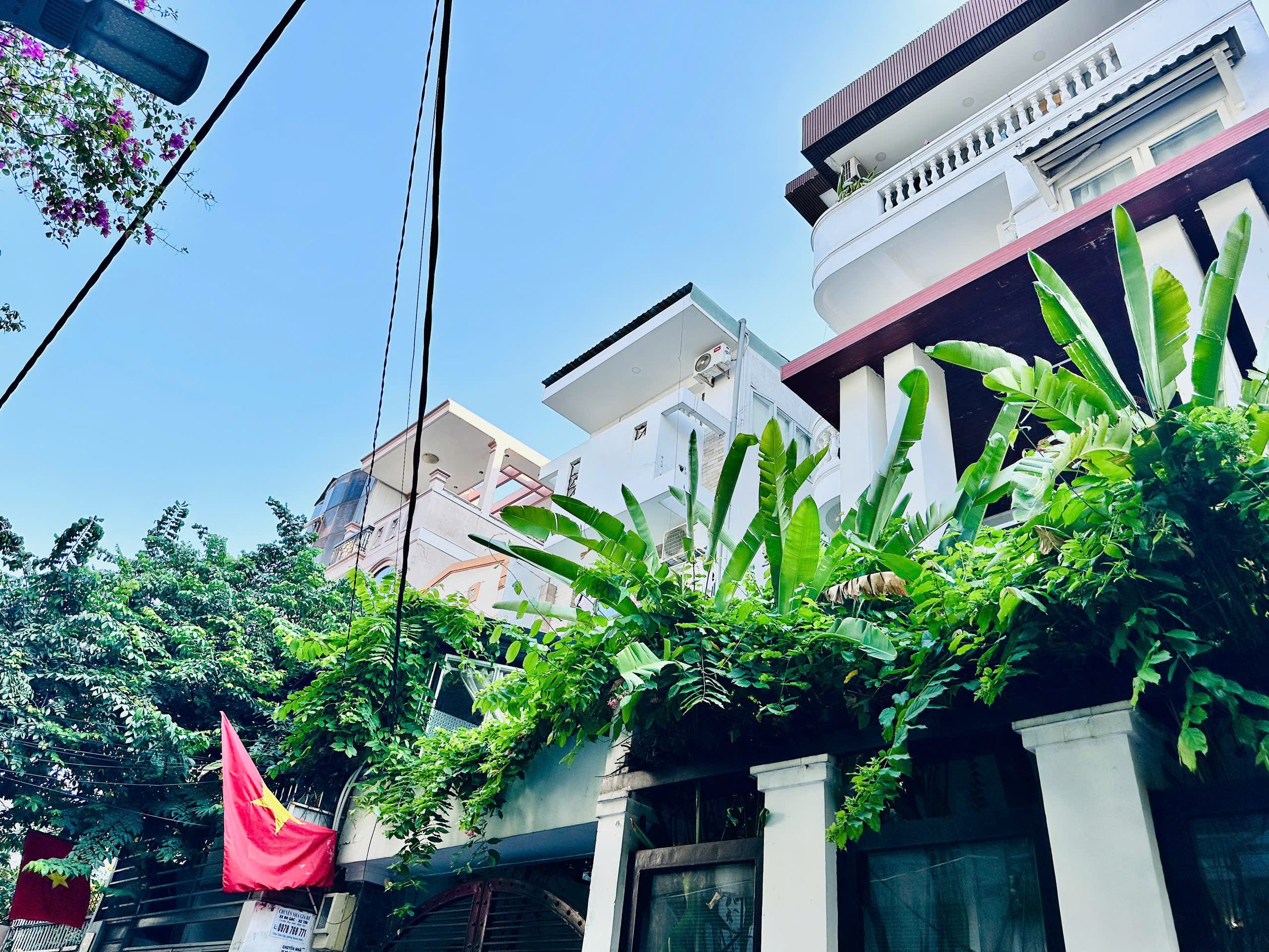 Chính chủ gấp bán nhà Hồ Văn Huê Phú Nhuận – 100m2 (4x25) – hxh vào nhà – 5 tầng – 18.8 tỷ – 7 phòng khai thác
