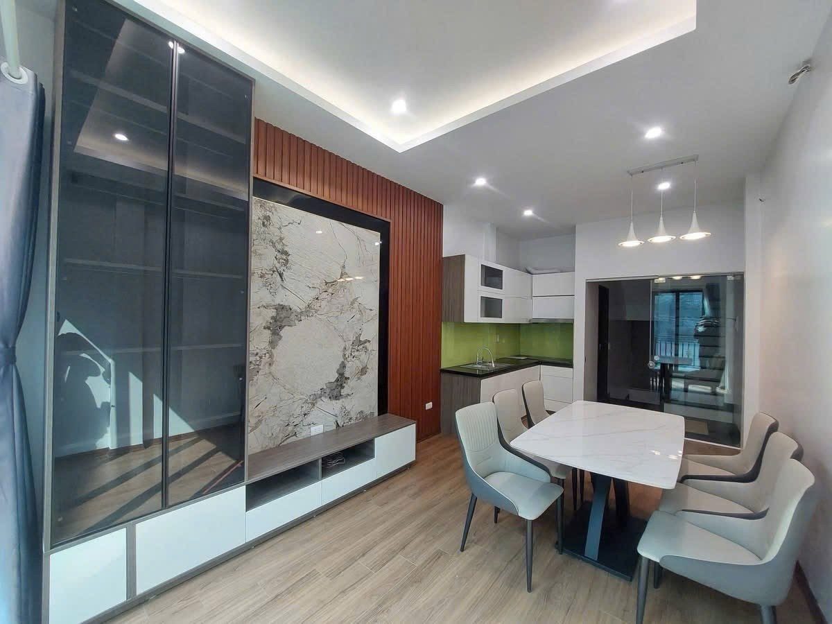 BÁN NHÀ MẶT PHỐ HOA BẰNG – CẦU GIẤY – 41M2 – 5 TẦNG – KINH DOANH ĐỈNH – 15TỶ