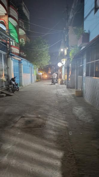 QUẬN 8. NHÀ HOÀI THANH, HẺM 8M XE HƠI, XE HƠI NGỦ TRONG NHÀ. CHỈ 7 TỶQUẬN 8. NHÀ HOÀI THANH, HẺM 8M XE HƠI, XE HƠI NGỦ TRONG NHÀ. CHỈ 7 TỶ