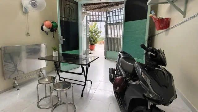 BÁN NHÀ HOÀI THANH -QUẬN 8- DT 45M2-HẺM RỘNG THOÁNG- CÓ PHÒNG NGỦ TẦNG TRỆT- CHỈ 3,6 TỶ.
Bán Nhà riêng 45m² thổ cư 45m² giá 3.6 tỷ tại Đường Hoài Thanh Phường 15 Quận 8 TP. Hồ Chí Minh