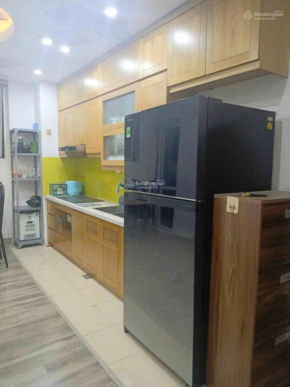 Cho Thuê Chung Cư Hoàng Cầu 65M² 2 Ngủ, Full Nội Thất - Giá Thuê 13tr