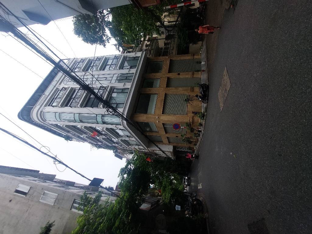 Bán nhà Hoàng Cầu 57.8m² ngang 4m giá 26.8 tỷ Phường Đống Đa