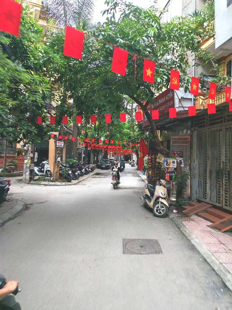 Bán nhà 46.9m² ngang 4,2m giá 16.9 tỷ Phường Ô Chợ Dừa