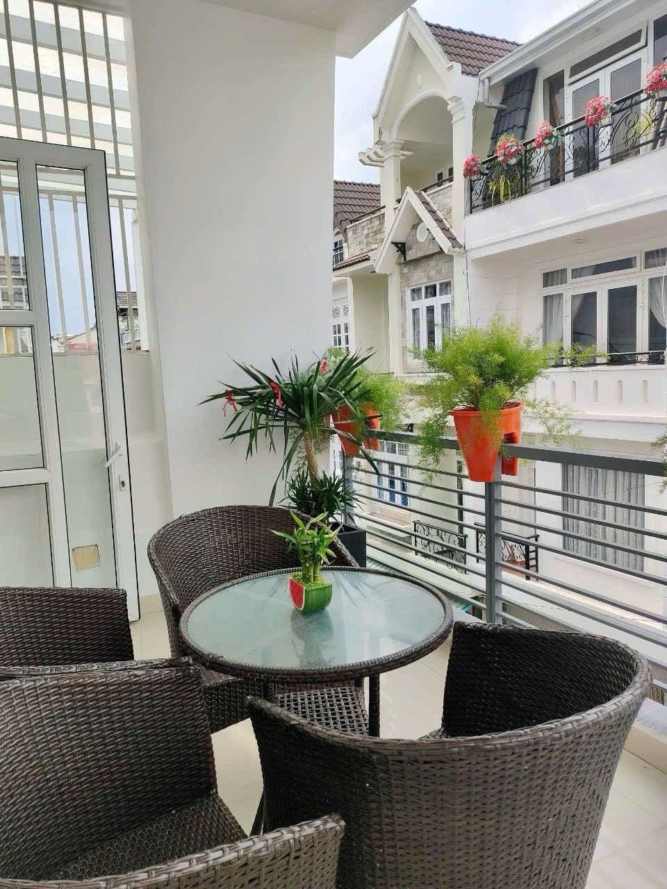 Cho thuê nhà 5 phòng 18 triệu/tháng phường 5 Đà Lạt