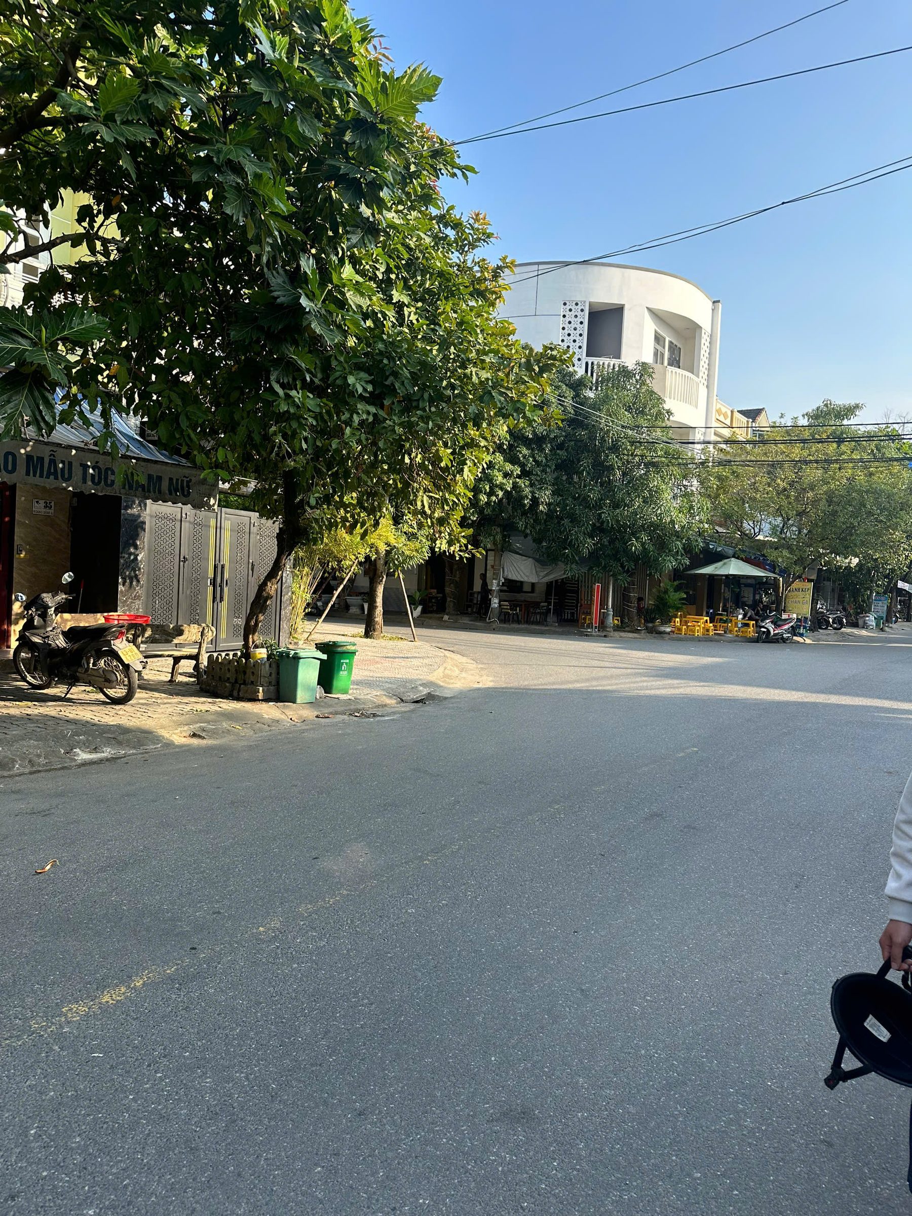 Bán Đất 100m2 có sẵn 100 m2 thổ cư giá 5.9 tỷ tại Đường Hoàng Đình Ái Phường Hòa Xuân Quận Cẩm Lệ Đà Nẵng
