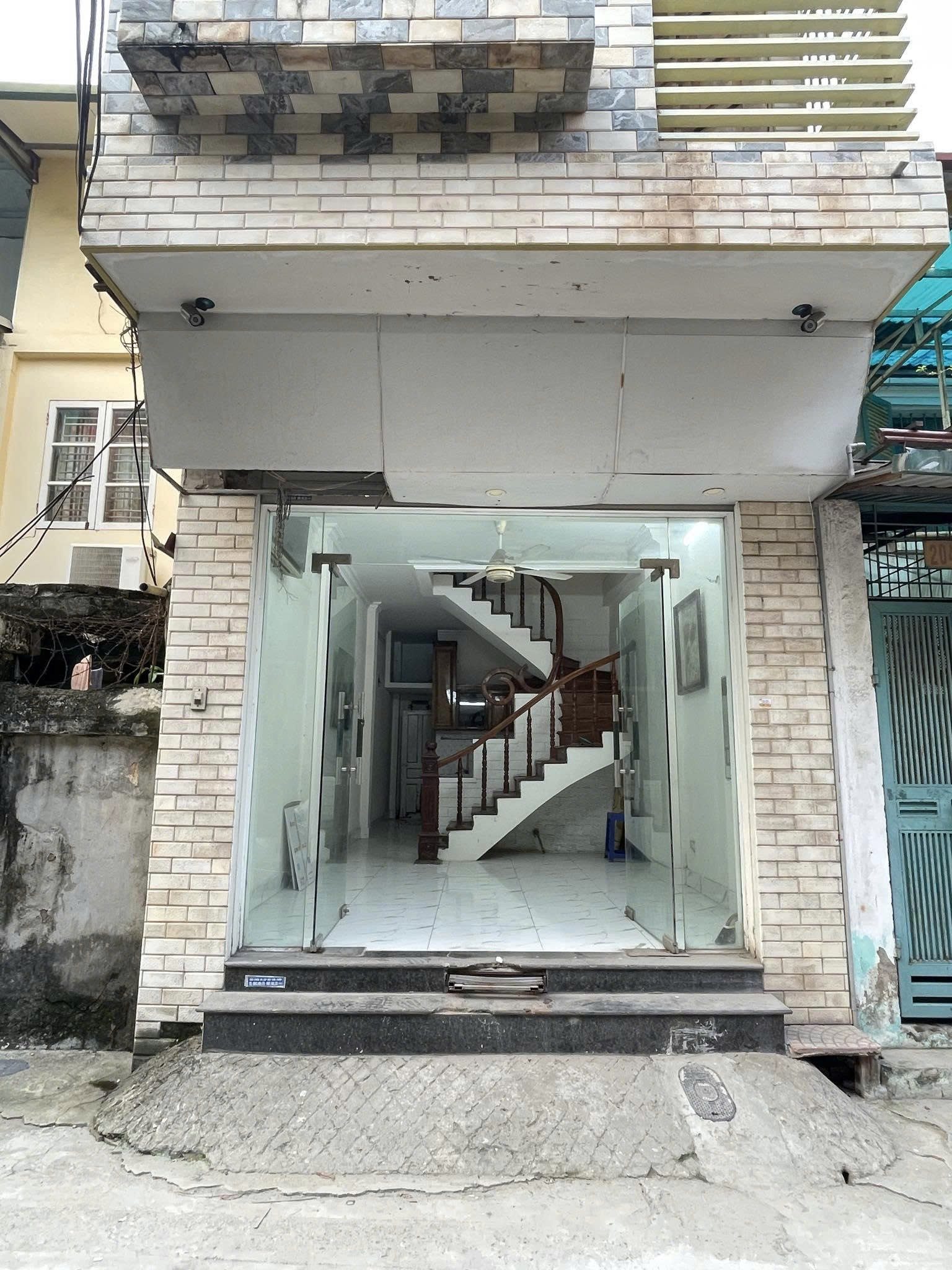 Cho thuê Nhà riêng 35m² giá 9.5 triệu/ tháng tại Đường Hoàng Mai Phường Hoàng Văn Thụ Quận Hoàng Mai Hà Nội