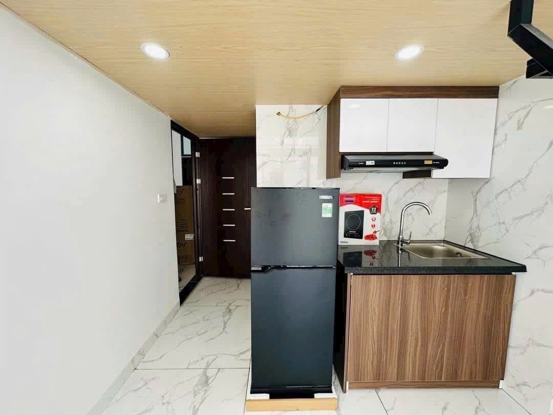 Phòng trọ  403 đầy đủ tiện nghi khép kín phù hợp sinh viên, người đi làm.