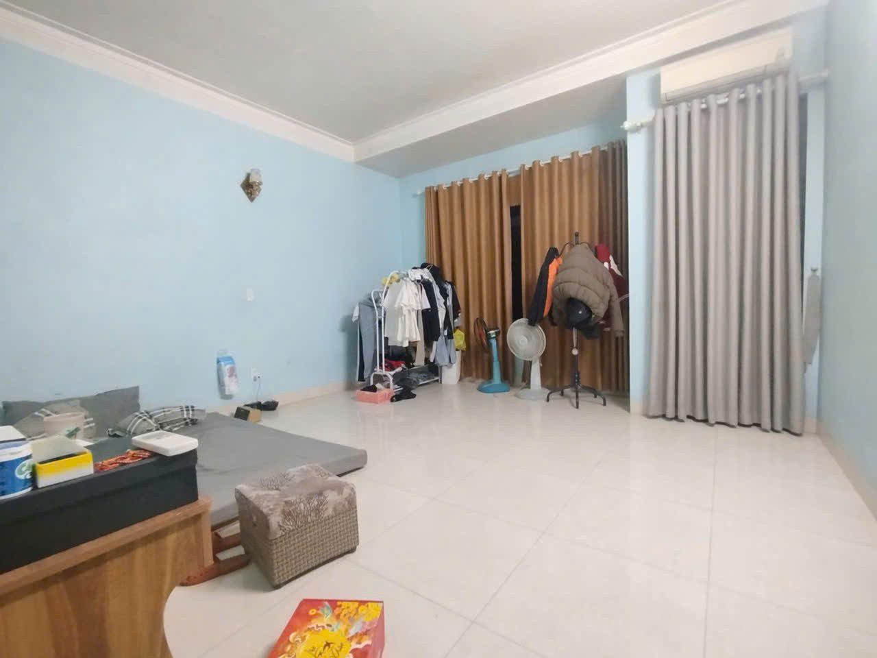 Bán Nhà riêng 94m2 có sẵn 94 m2 thổ cư giá 10 tỷ tại Đường Hoàng Sa Xã Tiên Dương Huyện Đông Anh Hà Nội